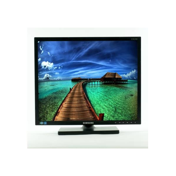 LCD Samsung S19C450 19" 4:3 - Grado A